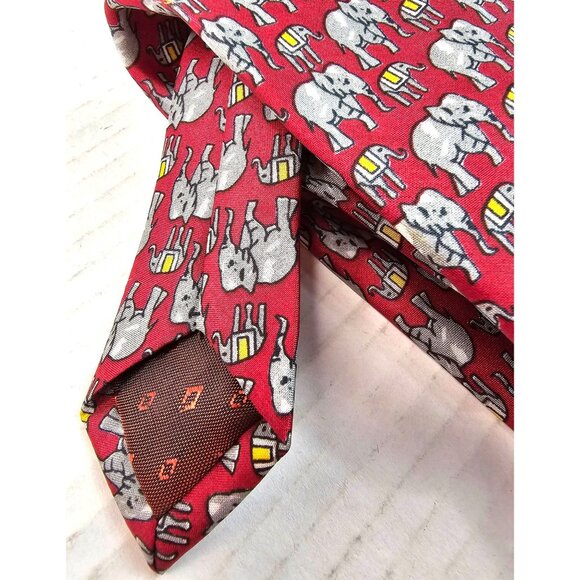 Vtg Cauvery Red Elephant Pattern Tie Pure Silk Mens Neckwear Burgundy India - Picture 2 of 7